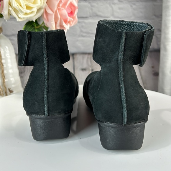 DANSKO LULU Black Suede Ankle Strap Mary Jane Flats - Picture 4 of 17